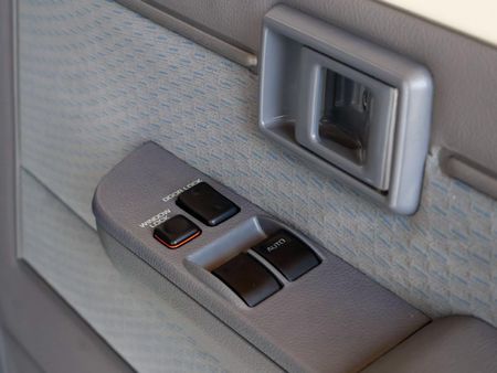2025-Toyota-Land-Cruiser-79-28GD-6-Single-Cab_20