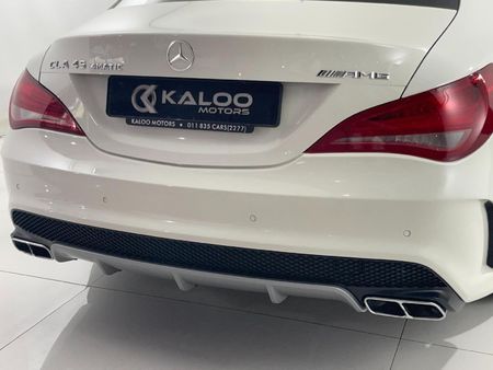 2015-Mercedes-AMG-CLA-45-AMG_7