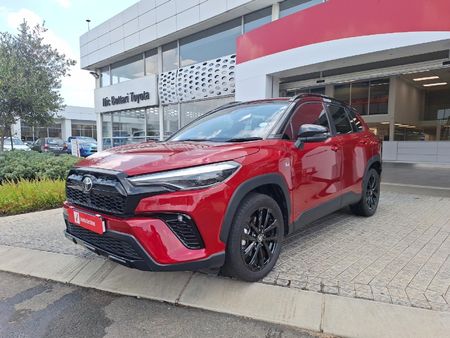 2023-Toyota-Corolla-Cross-18-GR-S_19