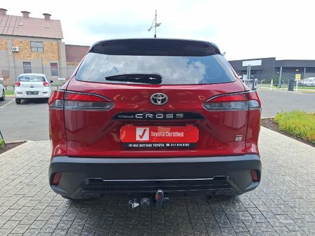2023-Toyota-Corolla-Cross-18-GR-S_3