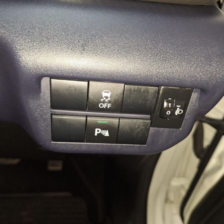 2024-Suzuki-Baleno-15-GL-Auto_13