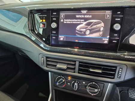 2025-Volkswagen-Polo-10-TSI-Life-Auto_14