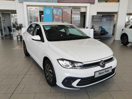 2025-Volkswagen-Polo-10-TSI-Life-Auto_5