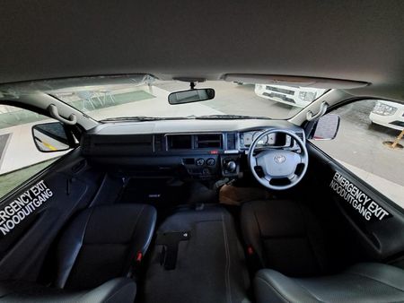 2025-Toyota-Quantum-27-Sesfikile-16-seat_5