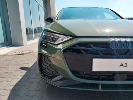 2025-Audi-A3-Sportback-Black-Edition-35-TFSI_2