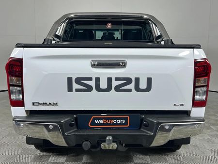 2020-Isuzu-D-Max-300-LX-Double-Cab_16