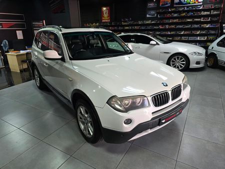 2010-BMW-X3-BMW-X3-20D-Auto_11