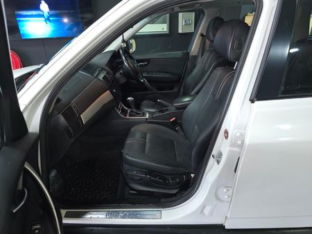 2010-BMW-X3-BMW-X3-20D-Auto_14