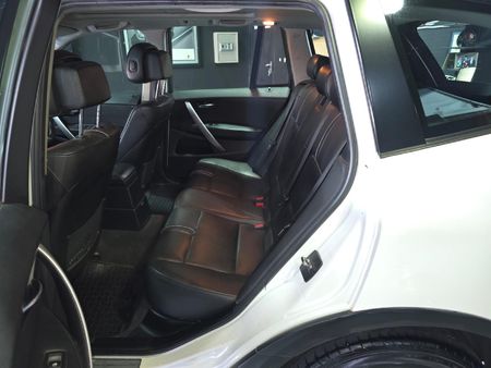 2010-BMW-X3-BMW-X3-20D-Auto_7
