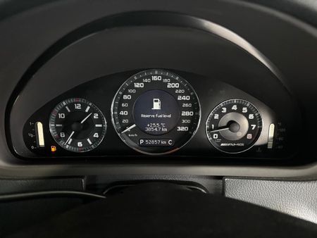 2008-Mercedes-AMG-CLK-63-AMG-Coupe_10