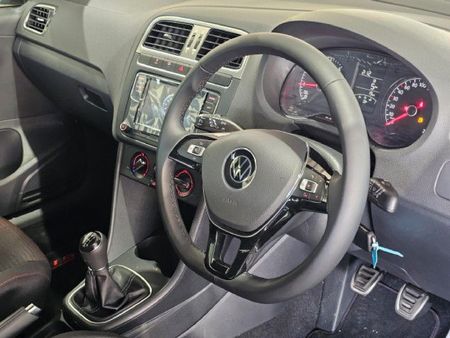 2024-Volkswagen-Polo-Vivo-10-TSI-GT-5-dr_11