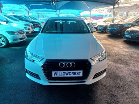 2017-Audi-A4-14-TFSI-Auto_5