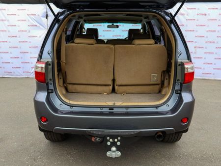 2011-Toyota-Fortuner-30-D-4D-Raised-Body-Auto_14
