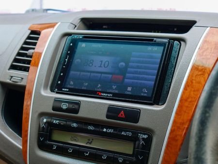 2011-Toyota-Fortuner-30-D-4D-Raised-Body-Auto_19