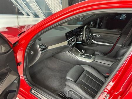 2020-BMW-3-Series-330is-Edition_10
