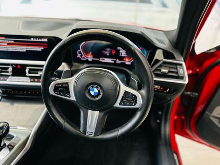 2020-BMW-3-Series-330is-Edition_8