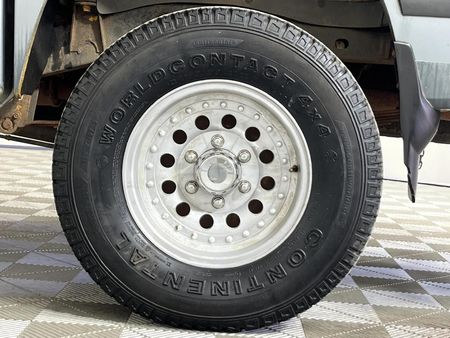 1992-Ford-Courier-3000-4x4-Leisure-Double-Cab_5