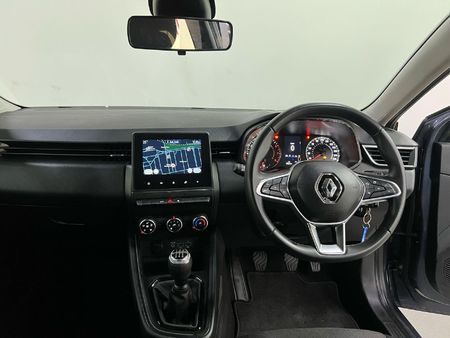 2024-Renault-Clio-V-10T-Zen_7