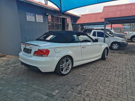 2013-BMW-1-Series-125i-Convertible-M-Sport-Auto_5