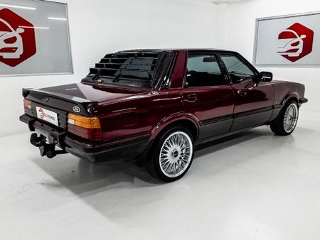 1983-Ford-Cortina-XR6_2