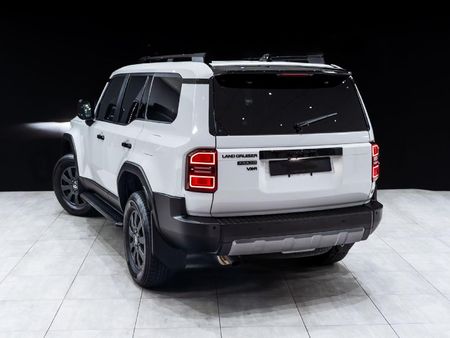 2025-Toyota-Land-Cruiser-Prado-VX-R-28GD-Auto_6