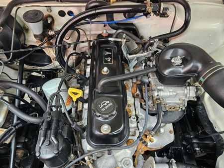 1988-Toyota-Hilux-2200-SRX-Single-Cab_19
