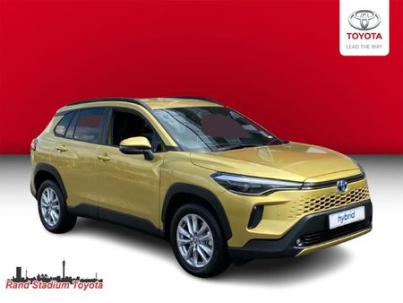 2025-Toyota-Corolla-Cross-18-XS-Hybrid_0