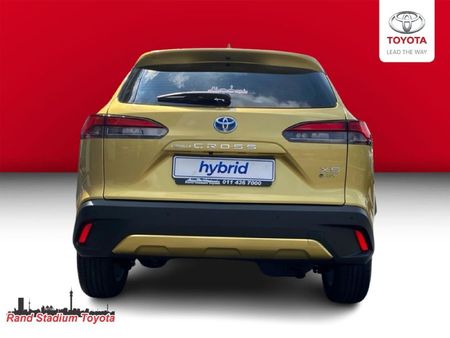 2025-Toyota-Corolla-Cross-18-XS-Hybrid_2