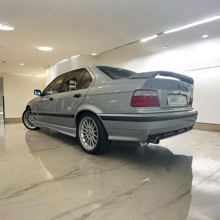 1997-BMW-3-Series-318i-Motorsport_2