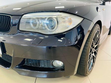2012-BMW-1-Series-125i-Coupe-M-Sport_17