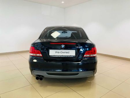 2012-BMW-1-Series-125i-Coupe-M-Sport_4