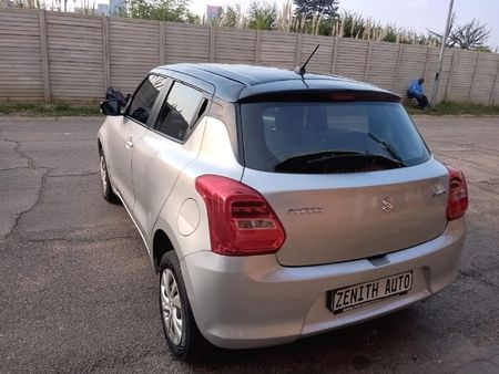 2021-Suzuki-Swift-12-GLX_6