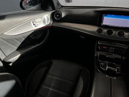 2018-Mercedes-AMG-E-Class-E63-S-AMG-4Matic_12