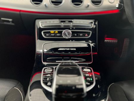 2018-Mercedes-AMG-E-Class-E63-S-AMG-4Matic_13