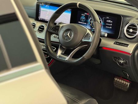 2018-Mercedes-AMG-E-Class-E63-S-AMG-4Matic_15