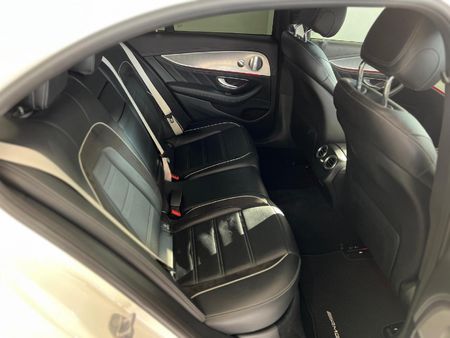 2018-Mercedes-AMG-E-Class-E63-S-AMG-4Matic_16
