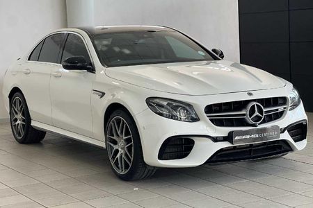 2018-Mercedes-AMG-E-Class-E63-S-AMG-4Matic_8