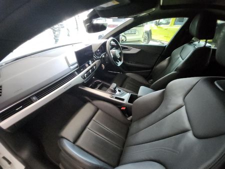 2021-Audi-A5-Sportback-20-TDI-quattro-Auto-S-Line-40-TDI_6