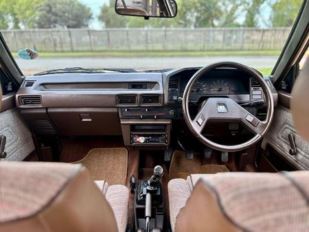 1988-Toyota-Corolla-16-GL_15