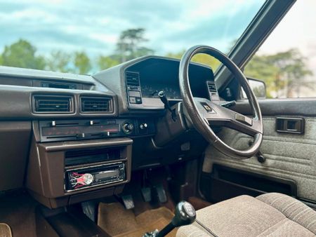 1988-Toyota-Corolla-16-GL_17