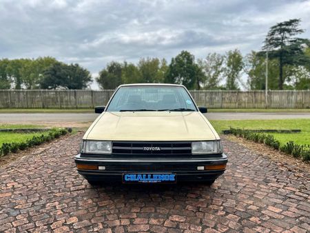 1988-Toyota-Corolla-16-GL_1