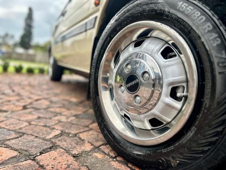 1988-Toyota-Corolla-16-GL_7