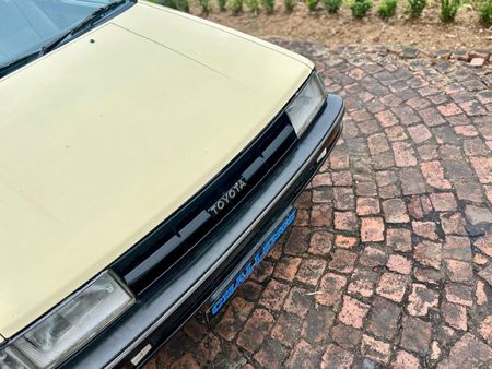 1988-Toyota-Corolla-16-GL_8