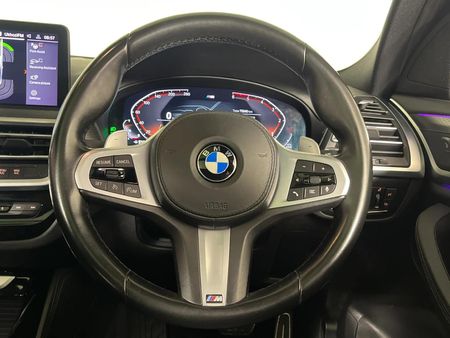 2021-BMW-X4-xDrive20d-M-Sport_12