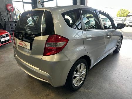 2013-Honda-Jazz-15-Elegance-Auto_3