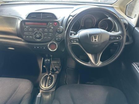 2013-Honda-Jazz-15-Elegance-Auto_7