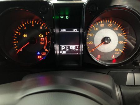 2025-Suzuki-Jimny-15-GLX-AllGrip-5-Door-Auto_24