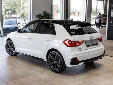 2025-Audi-A1-Sportback-30-TFSI-Black-Edition-S-Tronic_6