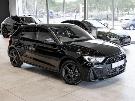 2025-Audi-A1-Sportback-30-TFSI-Black-Edition-S-Tronic_0