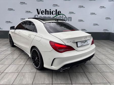 2015-Mercedes-AMG-CLA-45-AMG_6